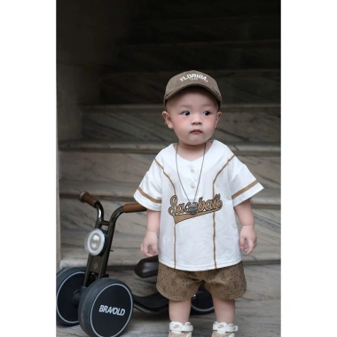 Bộ cộc tay bé trai và cổ trụ Baseball, quần sành điệu, cotton mềm mát hút mồ hôi - Giá chỉ 173.900₫