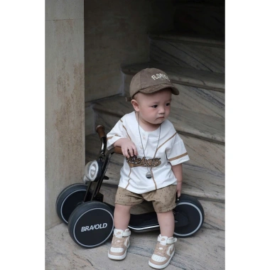 Bộ cộc tay bé trai và cổ trụ Baseball, quần sành điệu, cotton mềm mát hút mồ hôi - Giá chỉ 173.900₫