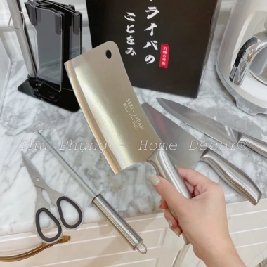 Bộ dao kéo Nhật PTLUXURY 5 món + đế sang trọng – Nhập khẩu, giá ưu đãi 179.000₫ 4 Bộ dao kéo Nhật PTLUXURY 5 món + đế sang trọng – Nhập khẩu, giá ưu đãi 179.000₫ 4