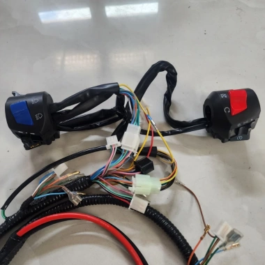 Bộ Dây Điện Tổng Xe Xmen Cùm Công Tắc FZ V2 Đấu Nối Sẵn Đổi Nguồn 12V Xe Độ/Zin - 290k 7 Bộ Dây Điện Tổng Xe Xmen Cùm Công Tắc FZ V2 Đấu Nối Sẵn Đổi Nguồn 12V Xe Độ/Zin - 290k 7