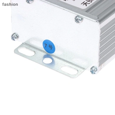 Bộ điều chỉnh tốc độ động cơ không chổi than 36V/48V 350W - Giá ưu đãi 153.890₫ 6 Bộ điều chỉnh tốc độ động cơ không chổi than 36V/48V 350W - Giá ưu đãi 153.890₫ 6