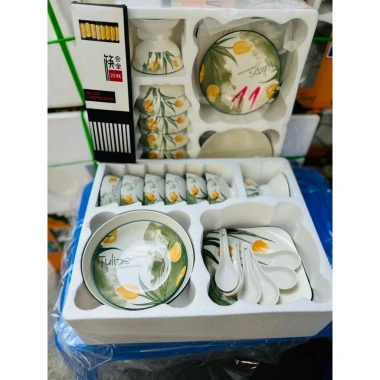Bộ đồ ăn 11 món cao cấp gốm sứ - bát, đĩa, tô, chén - Giá ưu đãi 145.000 VND