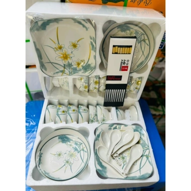 Bộ đồ ăn 11 món cao cấp gốm sứ - bát, đĩa, tô, chén - Giá ưu đãi 145.000 VND