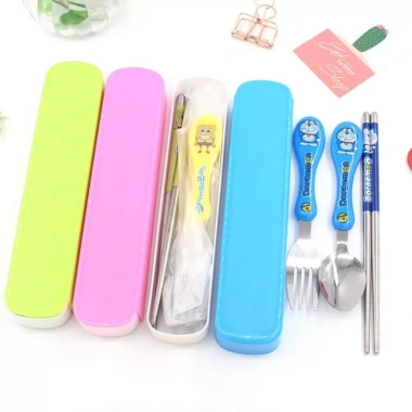 Bộ đồ ăn Homix nhỏ gọn, thiết kế dễ thương cho trẻ tự tập ăn ở nhà và trường học - giá chỉ 46.750 VND 5 Bộ đồ ăn Homix nhỏ gọn, thiết kế dễ thương cho trẻ tự tập ăn ở nhà và trường học - giá chỉ 46.750 VND 5