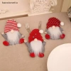 Bộ Đồ Ăn NS Giáng Sinh Ông Già Noel – Vải Không Dệt, Túi Bảo Quản, Trang Trí Tiệc Năm Mới 49.280₫ 5