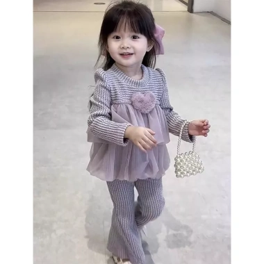 Bộ đồ bé gái mùa xuân thu phong cách phương Tây, quần hai mảnh mới Hàn Quốc, siêu mềm siêu thoải mái, đi học dạo phố, giảm giá 20% chỉ 285.750₫ 3 Bộ đồ bé gái mùa xuân thu phong cách phương Tây, quần hai mảnh mới Hàn Quốc, siêu mềm siêu thoải mái, đi học dạo phố, giảm giá 20% chỉ 285.750₫ 3