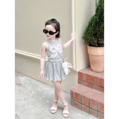 Bộ Đồ Bé Gái Set V8 Áo Thun Cộc Tay, Áo Ba Lỗ, Chân Váy Cotton 8-35kg Giá 131.700₫