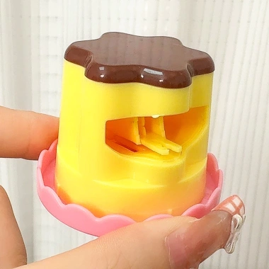 Bộ Đồ Chơi Ăn Bánh Pudding Dâu Kèm Muỗng - Giá Ưu Đãi 51.040 VND, Phát Triển Kỹ Năng Thực Phẩm An Toàn Cho Trẻ 9