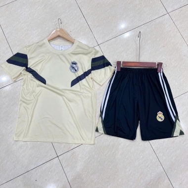 Bộ Đồ Đá Bóng Real Madrid CLB trẻ em, người lớn màu kem - in tên số theo yêu cầu, giảm còn 57.710₫