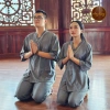 Bộ đồ đôi pháp phục Nam Nữ vải linen Ấn Độ mịn mát, big size, giá combo 2 bộ 385k 2