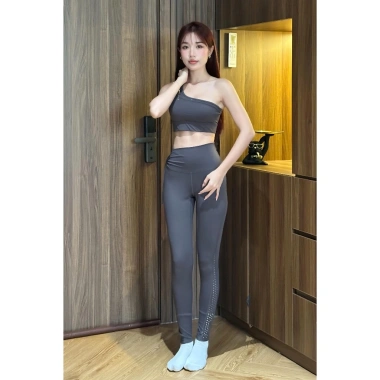 Bộ Đồ Gym Yoga Nữ UNIQ – Áo lệch vai, legging thắt nơ hông, đẹp, giá 434.763₫