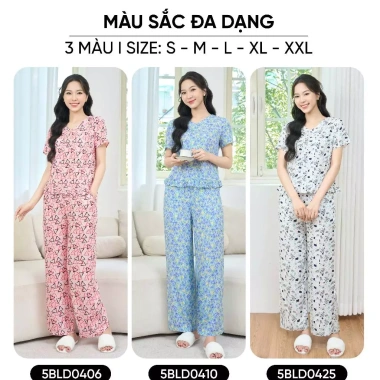 Bộ đồ mặc nhà nữ CARDINA chất lanh, cổ tim, tay ngắn, quần suông gấu áo bèo - 295.000₫ 3 Bộ đồ mặc nhà nữ CARDINA chất lanh, cổ tim, tay ngắn, quần suông gấu áo bèo - 295.000₫ 3