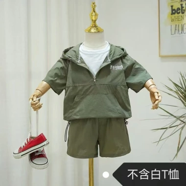 Bộ đồ ngắn tay bé trai Hàn Quốc, mũ trùm đầu thoải mái, giá 152.153 VND 8