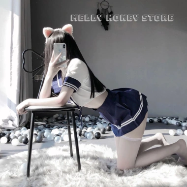 Bộ Đồ Ngủ Cosplay Thủy Thủ Siêu Xinh, Gợi Cảm - Giá Gốc 147,560đ, Giảm còn 119,000đ