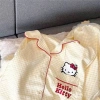 Bộ Đồ Ngủ Dài Tay Nữ Ô Vàng Hello Kitty - Cotton Mây Nhẹ, Bánh Bèo, Giá 155k 2
