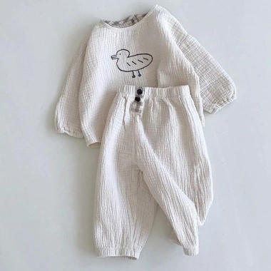 Bộ Đồ Ngủ Hai Mảnh Mùa Xuân Thu cho Bé Nam Nữ – Thời Trang Mùa Hè Giá Ưu Đãi 158.072₫ 2