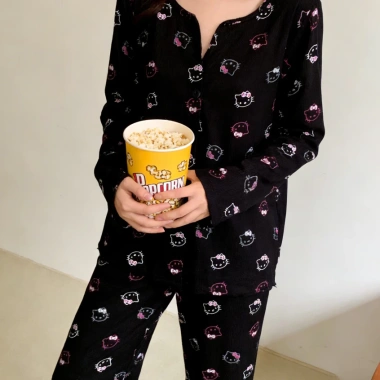 Bộ đồ ngủ Hello Kitty cotton gân xuân thu 2 mảnh in hình đáng yêu, thoải mái, giá ưu đãi 147k