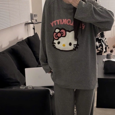 Bộ đồ ngủ Hello Kitty dài tay, quần dài rộng nữ mùa thu đông - Giá chỉ 97.420đ 8 Bộ đồ ngủ Hello Kitty dài tay, quần dài rộng nữ mùa thu đông - Giá chỉ 97.420đ 8