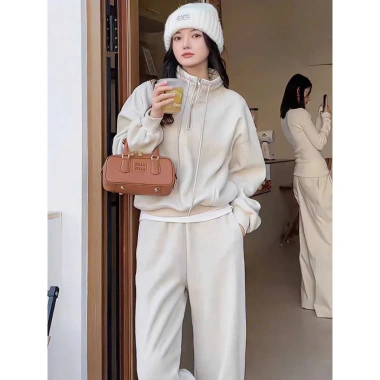 Bộ đồ ngủ Hello Kitty dài tay, quần dài rộng nữ mùa thu đông - Giá chỉ 97.420đ 10 Bộ đồ ngủ Hello Kitty dài tay, quần dài rộng nữ mùa thu đông - Giá chỉ 97.420đ 10
