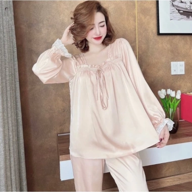 Bộ Đồ Ngủ Lụa Lantin Dài Tay, Pijama Cổ Vuông Ren Tiểu Thư - Giá 161.699₫ 4