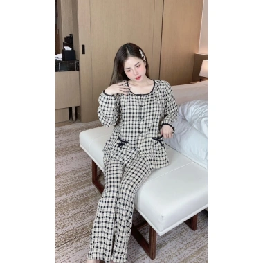 Bộ Đồ Ngủ Mặc Nhà Dài Tay Cổ Tròn Trẻ Trung Hot Hit 2.023 Giá Sốc 139k