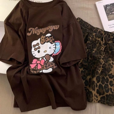 Bộ Đồ Ngủ Ngắn Tay Da Báo Hello Kitty Nữ - Playwear và Loungewear Giá 169.356₫