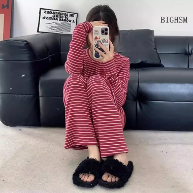 Bộ Đồ Ngủ Nữ Hàn Quốc Hoa Hồng Sọc Đỏ - Tay Dài Quần Dài Cardigan, 214.400 VND