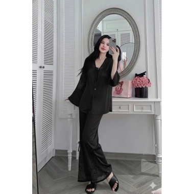 Bộ Đồ Ngủ Nữ Quần Dài và Áo Tay Dài Chất Lụa Latin Cổ Viền Ren Freesize 40‑60kg 7