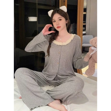Bộ đồ ngủ nữ tay dài ngọt ngào thun cotton mềm mịn, cổ ren, pijama thu đông 155k