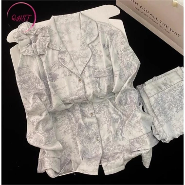 Bộ Đồ Ngủ Nữ Trung Hoa Mực Tranh Xám - Quần Dài, Tay Satin Mềm Nhập Khẩu 147k 6 Bộ Đồ Ngủ Nữ Trung Hoa Mực Tranh Xám - Quần Dài, Tay Satin Mềm Nhập Khẩu 147k 6