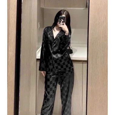Bộ Đồ Ngủ Pijama Lụa Gấm Cao Cấp Áo Dài - Quần Dài Giá Ưu Đãi 129k 9 Bộ Đồ Ngủ Pijama Lụa Gấm Cao Cấp Áo Dài - Quần Dài Giá Ưu Đãi 129k 9