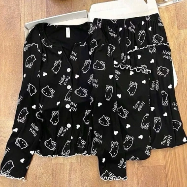 Bộ đồ ngủ thu đông dài tay chất tăm, hoạ tiết hot trend 2.024, giá chỉ 178.000₫