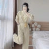 Bộ đồ nữ mặc nhà thu đông màu hồng, cổ nút thun lạnh mềm mát, quần dài bo ống rộng 9