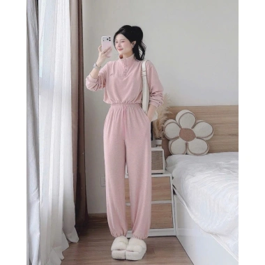 Bộ đồ nữ mặc nhà thu đông màu hồng, cổ nút thun lạnh mềm mát, quần dài bo ống rộng 10