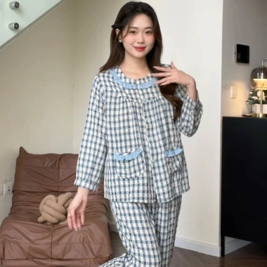 Bộ đồ Pijama P18 nữ kẻ caro SUNA cổ nhún bèo, cotton mềm mịn, thấm hút mồ hôi - 259.000₫ 3