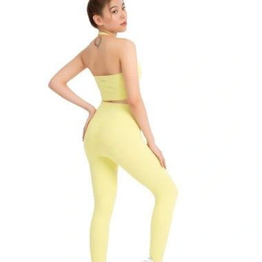 Bộ Đồ Tập Gym Yoga Nữ UNIQ Cool Peel Áo Cổ Yếm & Quần Legging Cạp Vừa 376.156 VND
