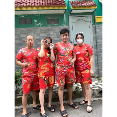 Bộ Đồ Thể Thao Unisex K1 Hoa Lá Cành - Áo Thun Tay Ngắn Cổ Tròn, Quần Ống Rộng Thêu In Hoa Con Công, Giá chỉ 69.000₫ 5