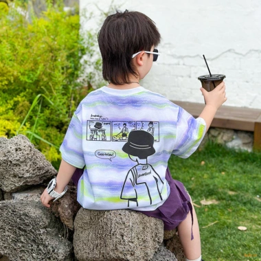 Bộ đồ trẻ em bé trai phong cách Hàn Quốc, áo ngắn tay in vui vẻ và quần short 4