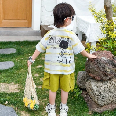 Bộ đồ trẻ em bé trai phong cách Hàn Quốc, áo ngắn tay in vui vẻ và quần short 10