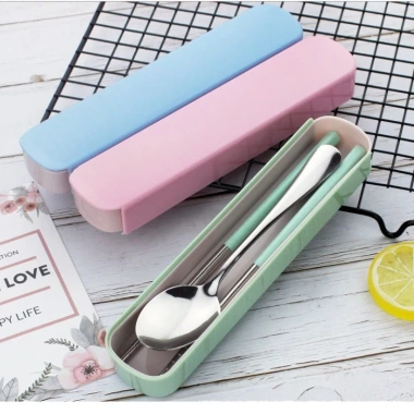 Bộ đũa thìa inox tay cầm lúa mạch an toàn, hộp đựng sang trọng, chỉ 30.000 đồng