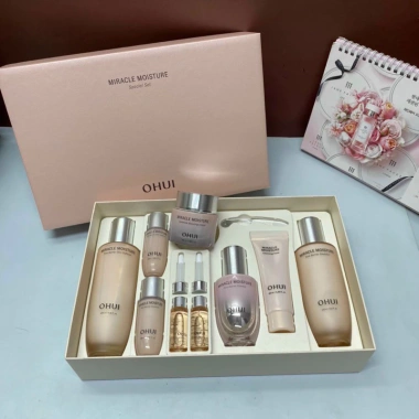 Bộ Dưỡng Da Ohui Trắng Hồng Căng Bóng Rạng Ngời - Giá Ưu Đãi 1.78 Triệu