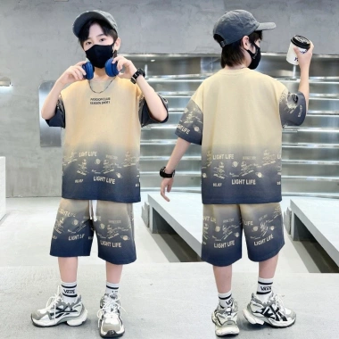 Bộ hè vải thun lạnh cho bé trai 6-16 tuổi, size 18-50kg, áo phông và quần đùi, giá ưu đãi 89.000đ 13 Bộ hè vải thun lạnh cho bé trai 6-16 tuổi, size 18-50kg, áo phông và quần đùi, giá ưu đãi 89.000đ 13