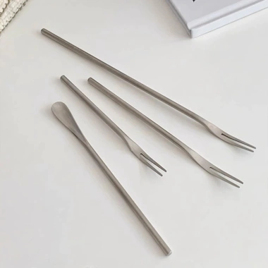 Bộ Hera Inox Mờ Nĩa Trái Cây, Thìa Cà Phê, Dao Kéo - Giá chỉ 42.000₫