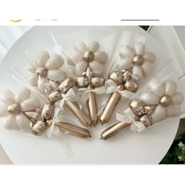 Bó hoa bong bóng siêu nhũ làm sẵn - Trang trí sinh nhật, tốt nghiệp, 8/3, giá 79.000đ