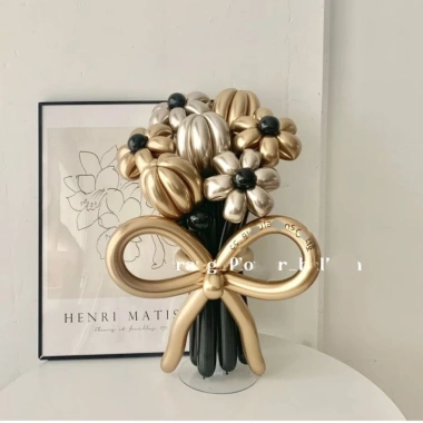 Bó hoa bong bóng siêu nhũ làm sẵn - Trang trí sinh nhật, tốt nghiệp, 8/3, giá 79.000đ