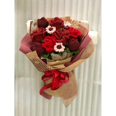 Bó hoa hồng đỏ len Handmade - Quà tặng người yêu, ngày lễ, giảm giá 259k 2