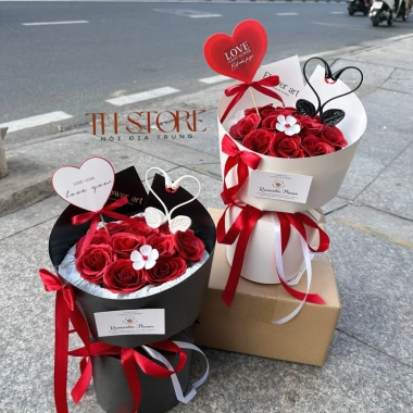 Bó hoa sáp tim và thiên nga kèm túi, đèn, thiệp: Quà Valentine, sinh nhật, 8/3, 20/10, giá chỉ 209.000đ 4