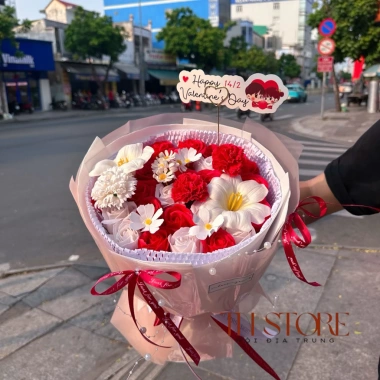 Bó hoa sáp tròn kèm túi, đèn, thiệp - Quà tặng Valentine, sinh nhật, 8/3, 20/10, kỷ niệm - Giá 209.000đ 6