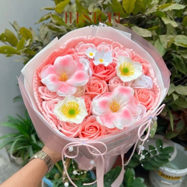 Bó hoa sáp tròn kèm túi, đèn, thiệp - Quà tặng Valentine, sinh nhật, 8/3, 20/10, kỷ niệm - Giá 209.000đ 7