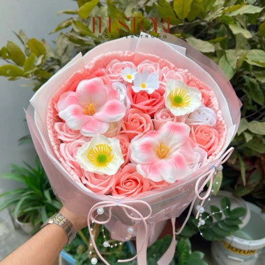 Bó hoa sáp tròn kèm túi, đèn, thiệp - Quà tặng Valentine, sinh nhật, 8/3, 20/10, kỷ niệm - Giá 209.000đ 10
